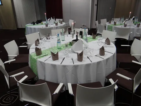 Networking dinner set-up at a previous Zenith Group event